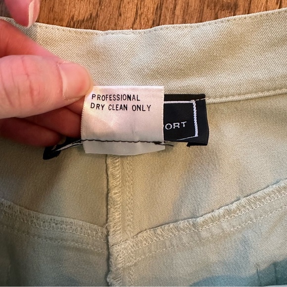 St. John Sport by Marie Gray Pants Light Mint Green Gold Button Size 8 Casual - Picture 10 of 12